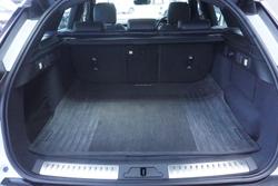 2024 Land Rover Range Rover Velar PHEV P400e Dynamic SE