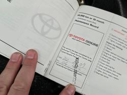 2006 Toyota Hilux SR5 KUN26R MY07 4X4 Glacier White