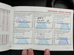 2006 Toyota Hilux SR5 KUN26R MY07 4X4 Glacier White