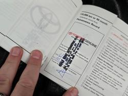 2006 Toyota Hilux SR5 KUN26R MY07 4X4 Glacier White