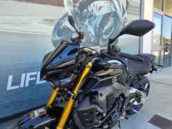 2025 Yamaha MT-10SP Black
