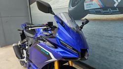 2025 Yamaha YZF-R3 Blue