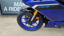 2025 Yamaha YZF-R3 Blue