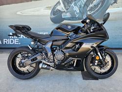 Yamaha YZF-R7LA
