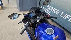 2025 Yamaha YZF-R3 Blue