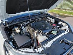 2020 Toyota Hilux SR