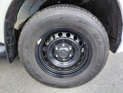 2020 Toyota Hilux SR