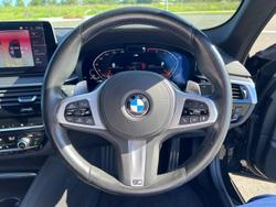 2020 BMW 5 Series 520i M Sport