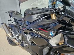 2026 BMW Motorrad S 1000 RR RACE Black
