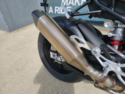 2026 BMW Motorrad S 1000 RR RACE Black