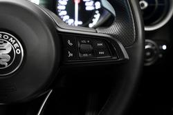 2021 Alfa Romeo Giulia Sport