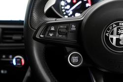 2021 Alfa Romeo Giulia Sport