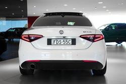 2021 Alfa Romeo Giulia Sport