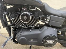 2010 Harley-Davidson Dyna Street Bob 96 (FXDB) Dyna Black