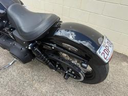 2010 Harley-Davidson Dyna Street Bob 96 (FXDB) Dyna Black