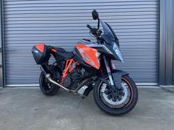 2017 KTM 1290 Super Duke GT Super Duke Orange