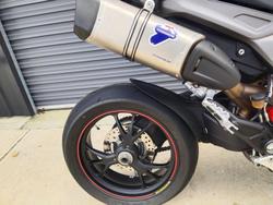 2017 Ducati Hypermotard 939 SP Hypermotard Red