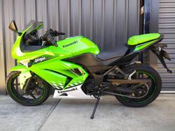 2009 Kawasaki Ninja 250R Special Edition Ninja Green