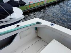 1996 Caribbean 28 FLYBRIDGE CRUISER