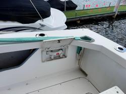 1996 Caribbean 28 FLYBRIDGE CRUISER