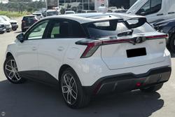 2024 MG MG4 Essence 64 MEH32 MY24 Dover White