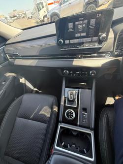 2021 Mitsubishi Outlander LS