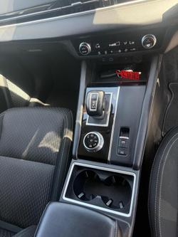 2021 Mitsubishi Outlander LS