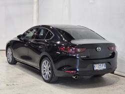 2022 Mazda 3 G20 Touring