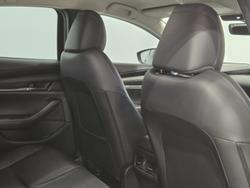 2022 Mazda 3 G20 Touring