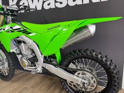 2025 Kawasaki KX450 Green