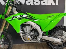 2025 Kawasaki KX450 Green
