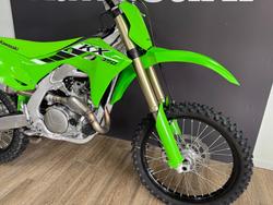 2025 Kawasaki KX450 Green