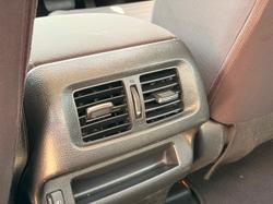 2023 Nissan Navara ST-X