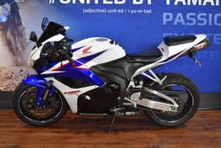 2011 Honda CBR600RR White