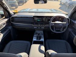 2025 Kia Tasman SX+