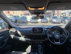 2023 Nissan X-TRAIL ST