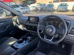 2023 Nissan X-TRAIL ST