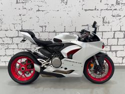 Ducati Panigale V2