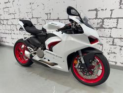 2020 Ducati Panigale V2 Panigale White