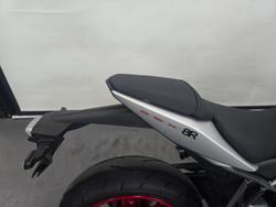 2025 Suzuki GSX-8R (GSX800FRQ) SILVER