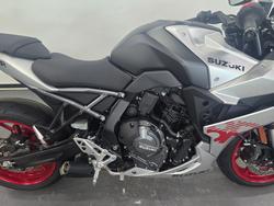 2025 Suzuki GSX-8R (GSX800FRQ) SILVER