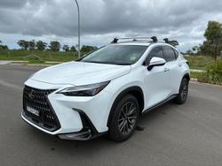 2025 Lexus NX 450h+ Luxury