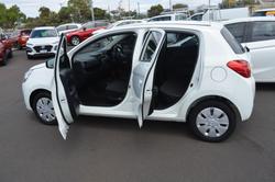 2015 Mitsubishi Mirage ES