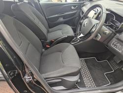 2015 Renault Clio Expression IV B98 Diamond Black