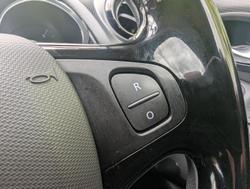 2015 Renault Clio Expression IV B98 Diamond Black