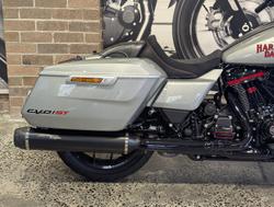 2025 Harley-Davidson CVO Road Glide ST 121 (FLTRXSTSE) Touring Silver