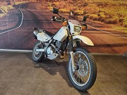 2017 Suzuki DR650SE DR White