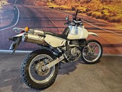 2017 Suzuki DR650SE DR White