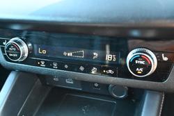 2023 Mitsubishi Outlander Black Edition