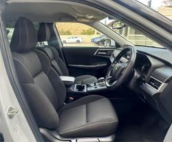 2022 Mitsubishi Outlander LS